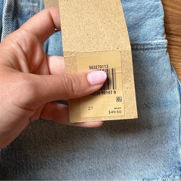 Levi’s 501 High Rise Shorts - Picture 4 of 4